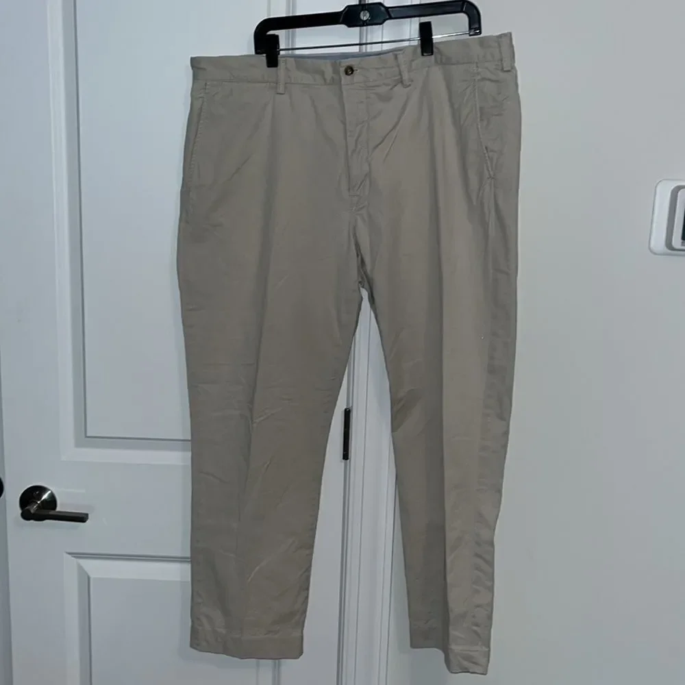 Polo by Ralph Lauren Stretch Straight Chino W/pony on back Pants 40 x 28 short